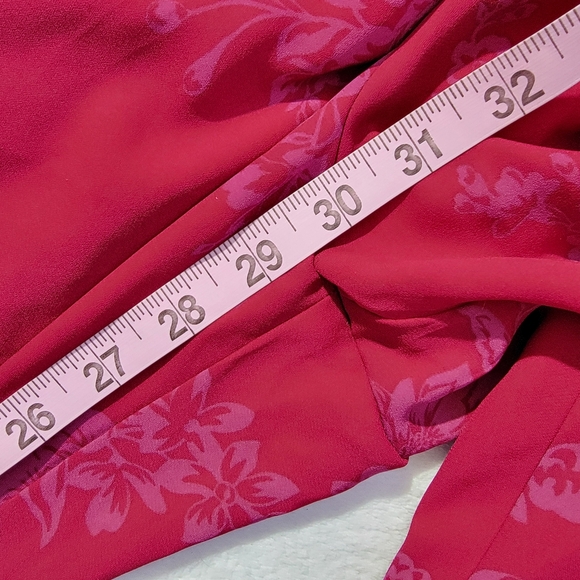 Express Sleeveless Front Tie Wide Leg Jumpsuit Magenta Purple Floral XL - Picture 11 of 11